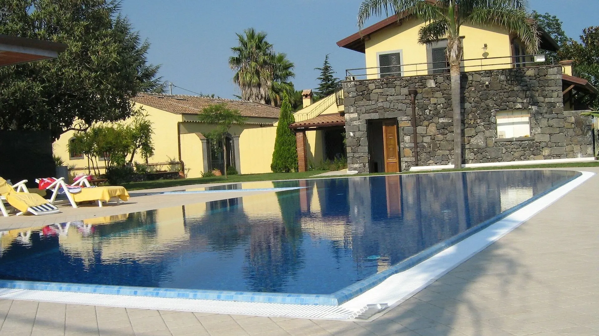 *** Aparthotel I Rustici Resort Trecastagni Italy